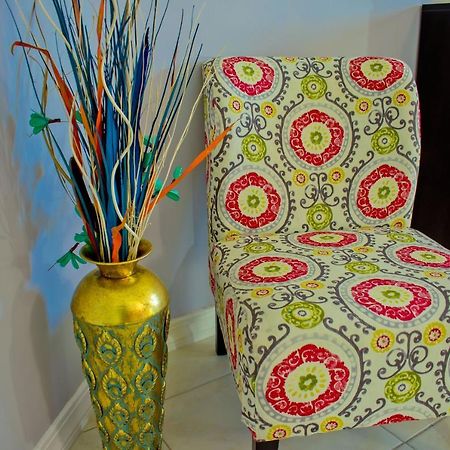 Donhead New Kingston Apt 5 Luaran gambar