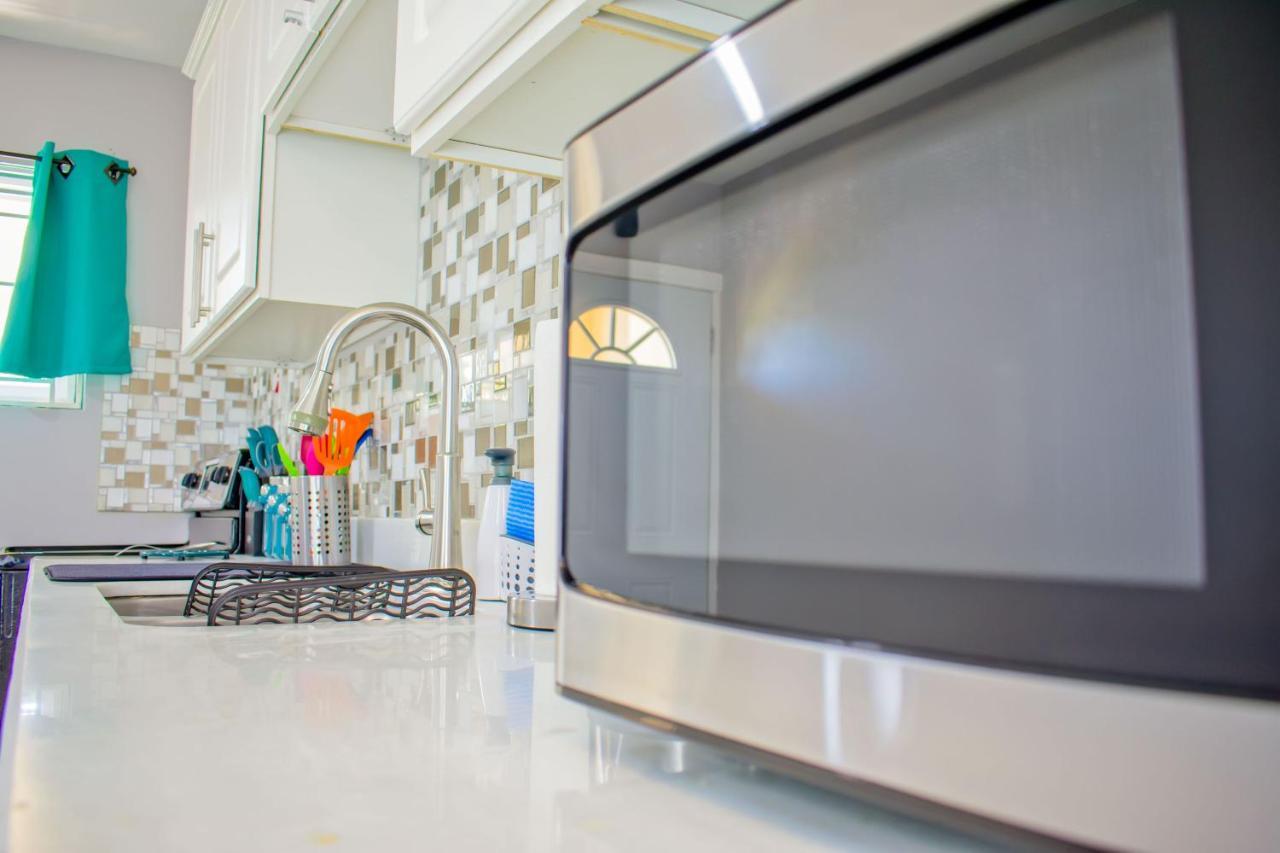 Donhead New Kingston Apt 5 Luaran gambar