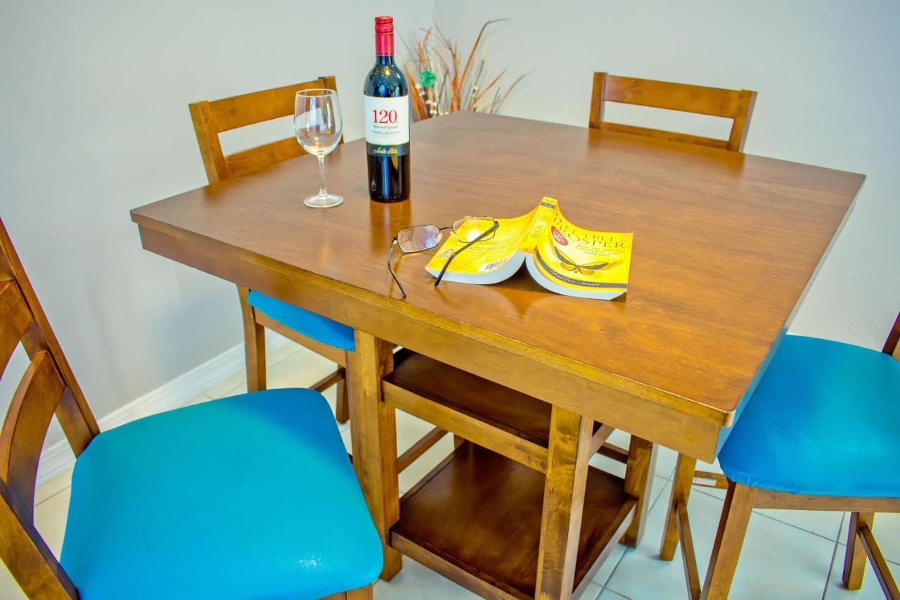 Donhead New Kingston Apt 5 Luaran gambar