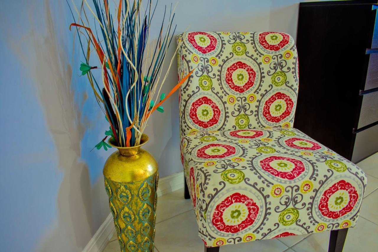Donhead New Kingston Apt 5 Luaran gambar